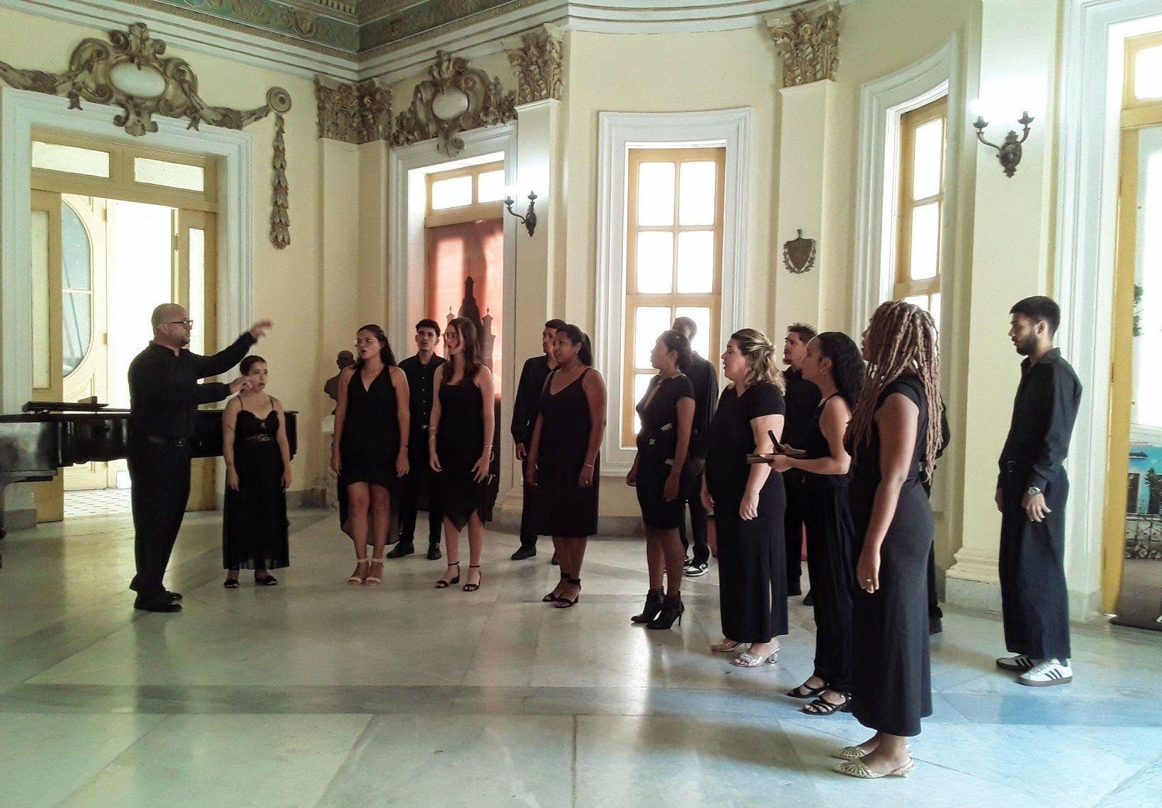 El canto quiere ser luz, el canto es vida