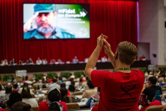 “Cuba no está sola”: Voces del mundo se unen en Coloquio Internacional Fidel: legado y futuro