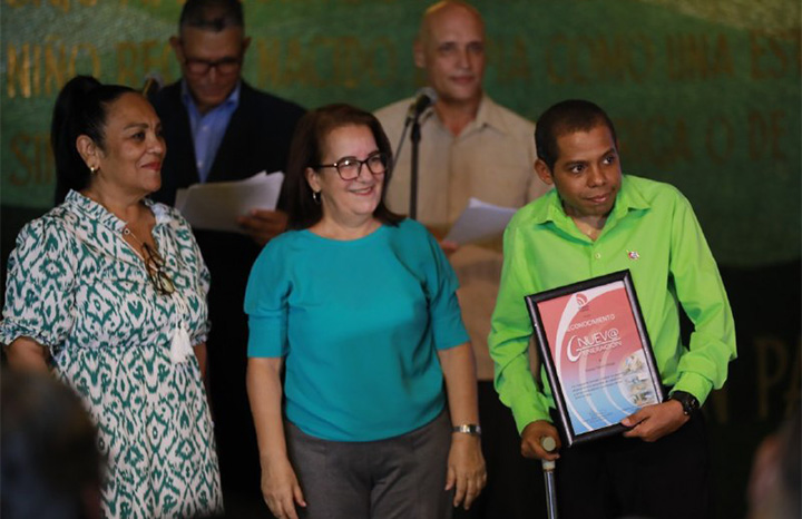Celebran aniversario 104 de la Radio Cubana