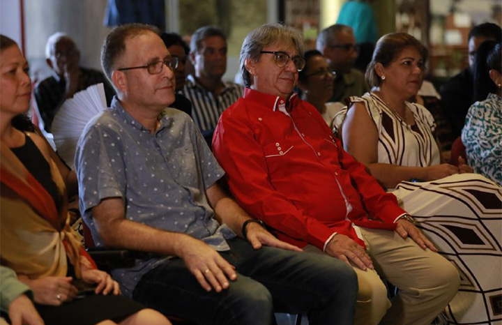 Celebran aniversario 104 de la Radio Cubana