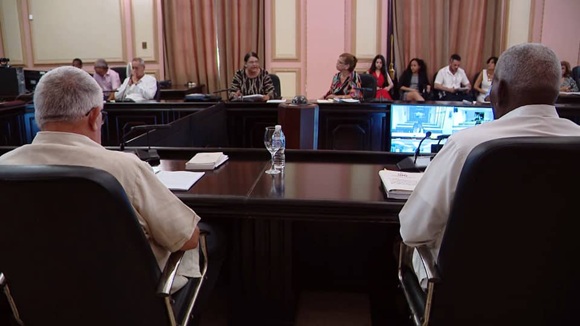 Consejo de Estado aprueba cuatro nuevos decretos leyes y evalúa transformaciones económicas y sociales