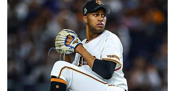 Raidel Martínez, a punto de hacer historia en el béisbol japonés