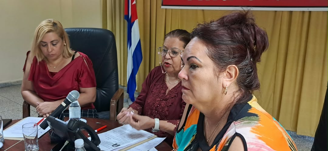 Aprueba Pleno Extraordinario de la FMC en Villa Clara movimiento de cuadros en la dirección de la organización provincial