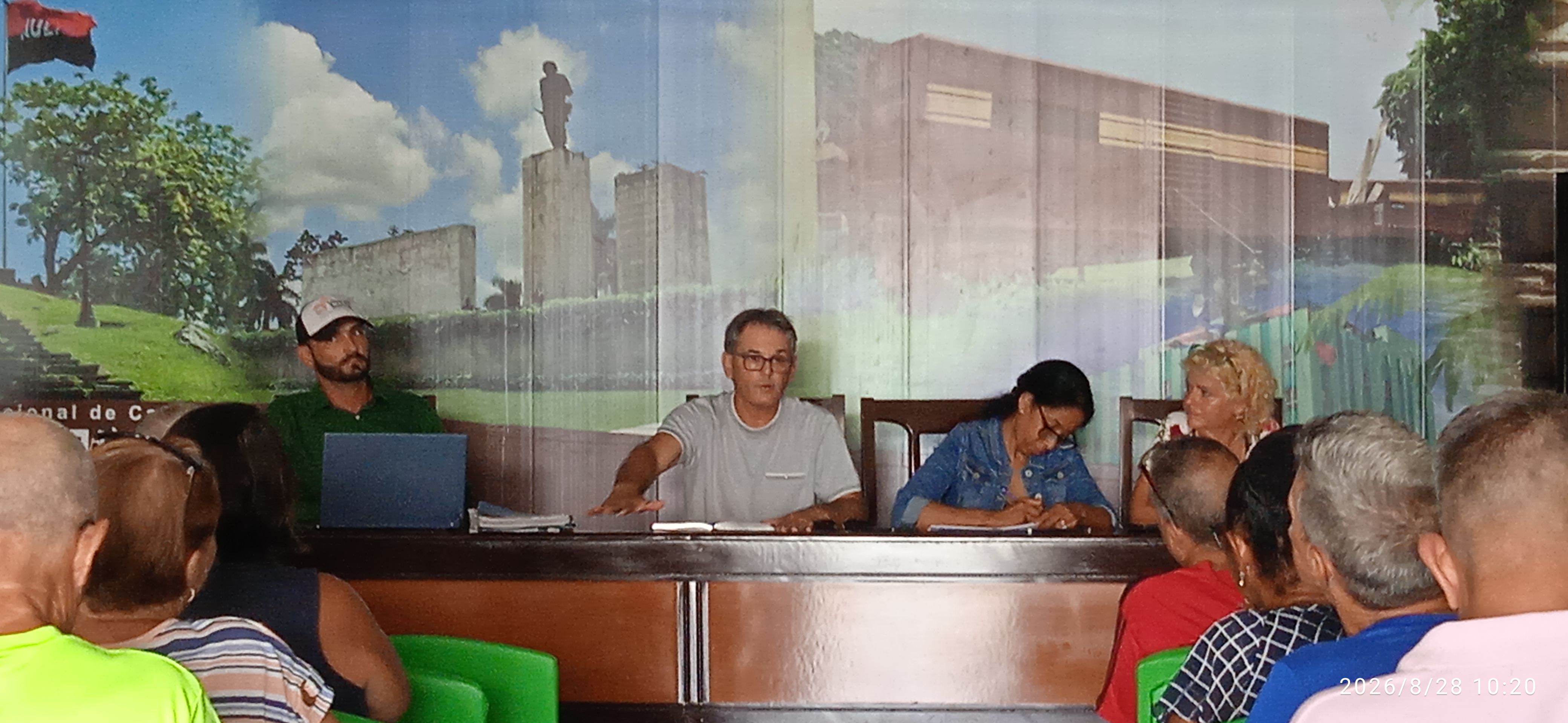 Haciendo ciencia festejaron su Quinto  Aniversario el grupo "Los Valientes"