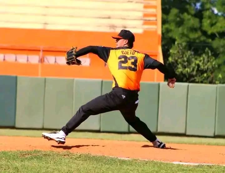 Mantiene Villa Clara posibilidades de clasificación a play off de la 64 Serie Nacional de Béisbol