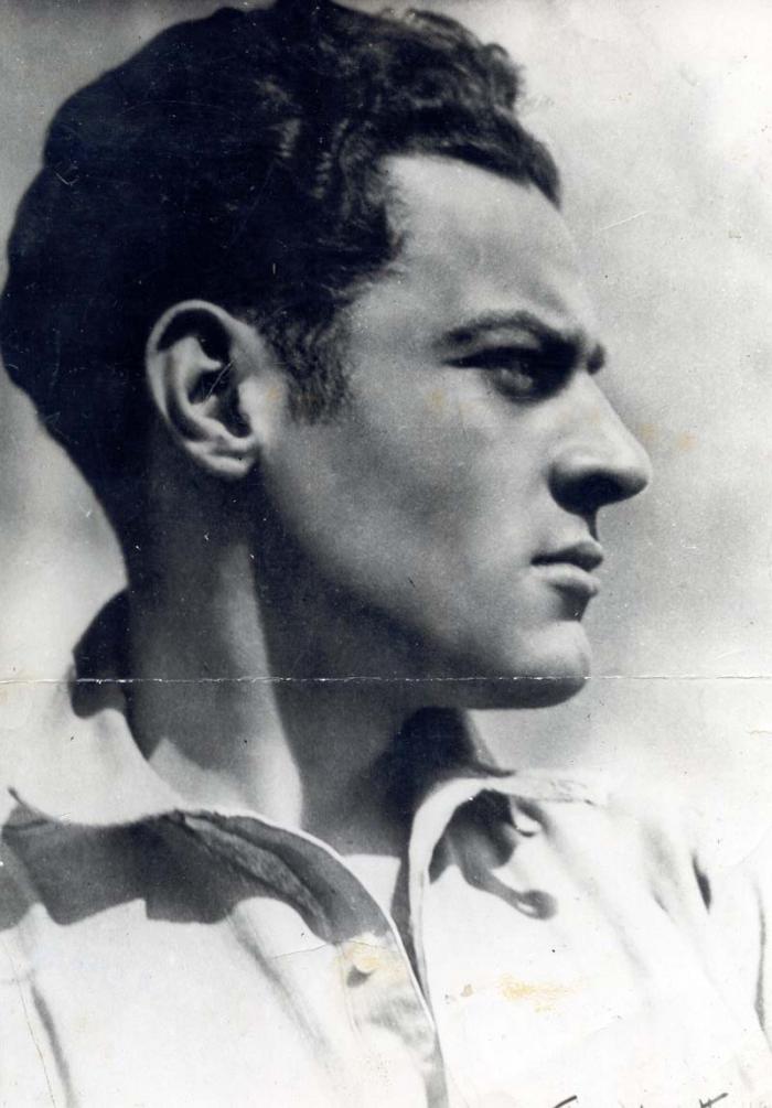 Con Mella, «hoy solo es honrado luchar»