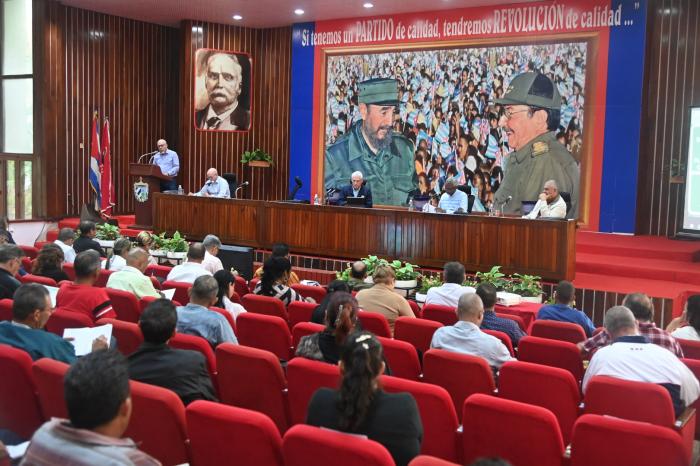 Al Partido nada le es ajeno