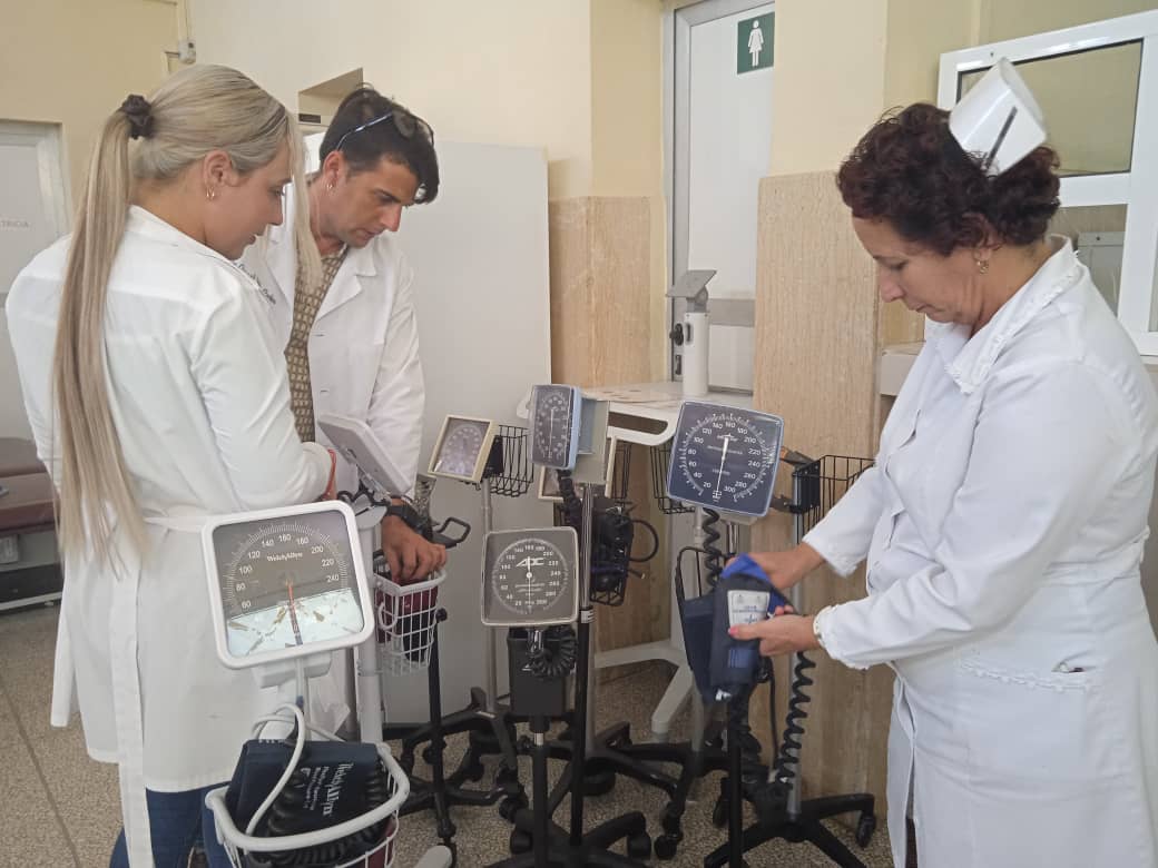 Recibe el Policlínico de Vueltas en Camajuaní donativo de insumos médicos