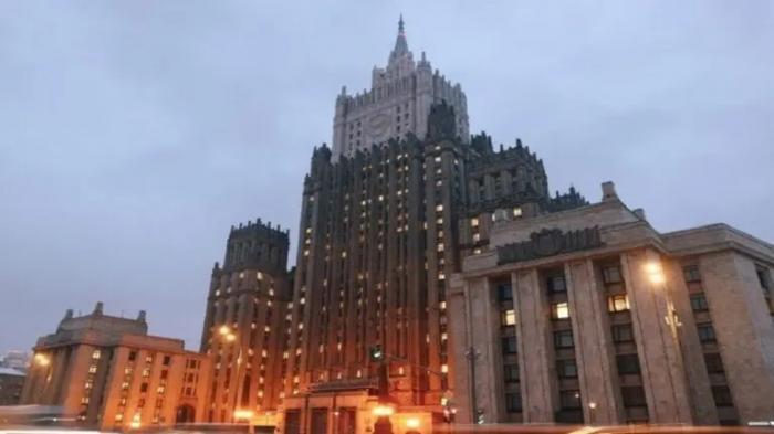 Rusia condena injerencia externa subversiva y amenazas de ataques contra Irán