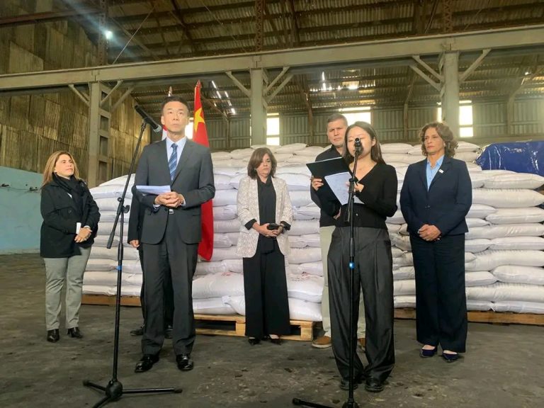 Cuba recibe nuevo donativo de arroz de China