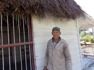 Las profecías de Jesús Menéndez Larrondo en el resguardo de un bohío en Encrucijada