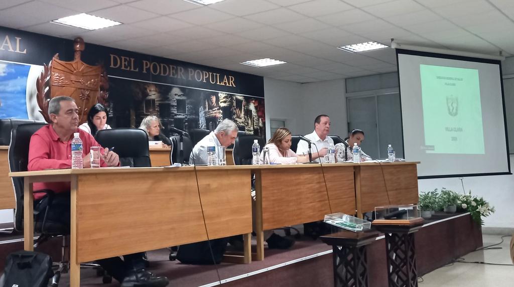 Evalúan programa para el fortalecimiento de los servicios de salud en Villa Clara