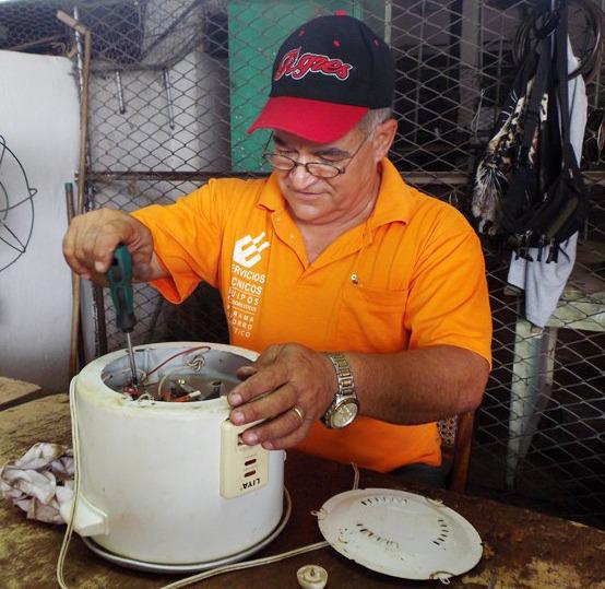 Villa Clara consolida el trabajo en el Comercio, la Gastronomía y los Servicios