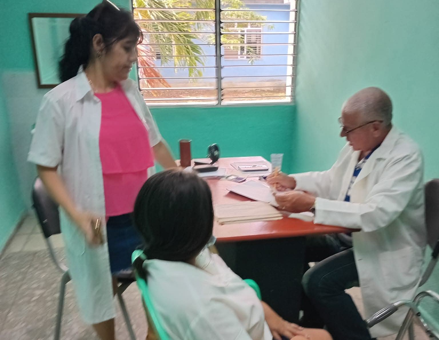 Destacan atención a pacientes afectados por el chikungunya en Villa Clara