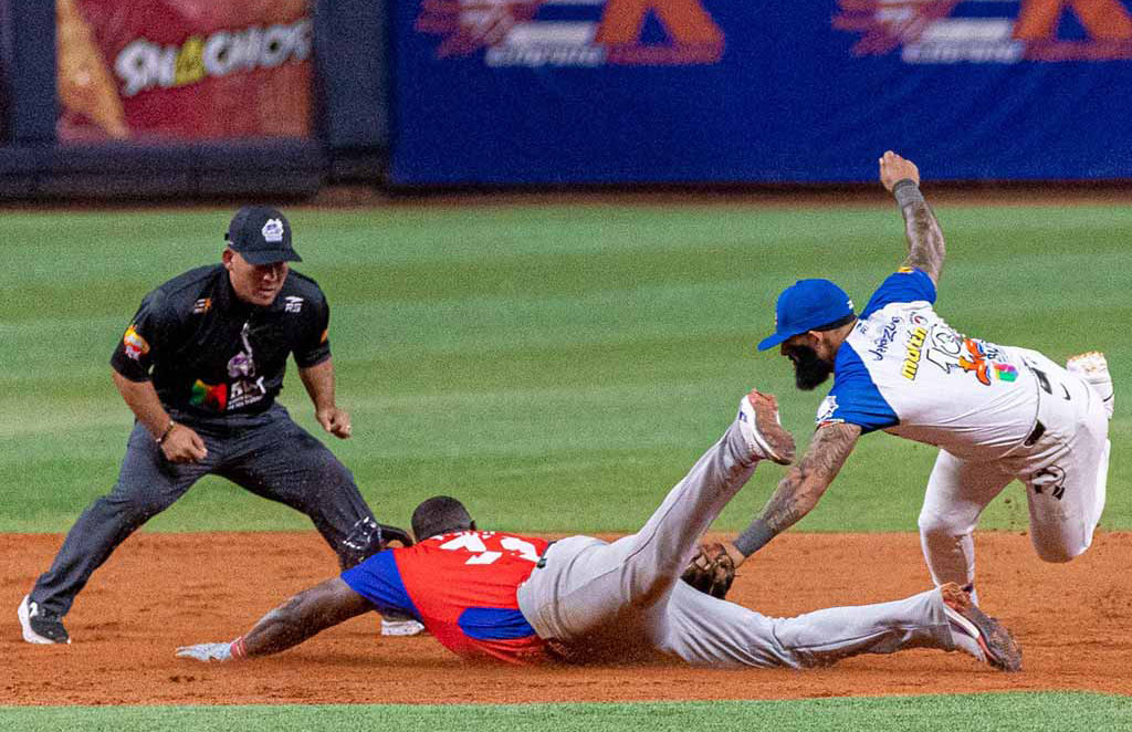 Navegantes asaltan a Cuba en Serie de las Américas de béisbol