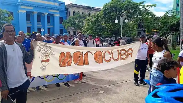 Gran Toma Deportiva en Santa Clara