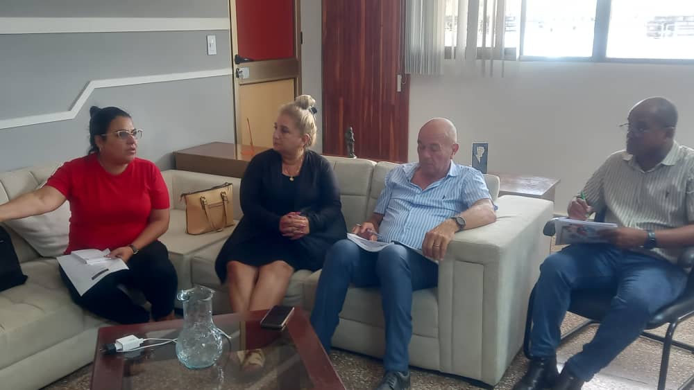 Priorizan en Villa Clara vitalidad de hospitales y centros esenciales ante caída del SEN