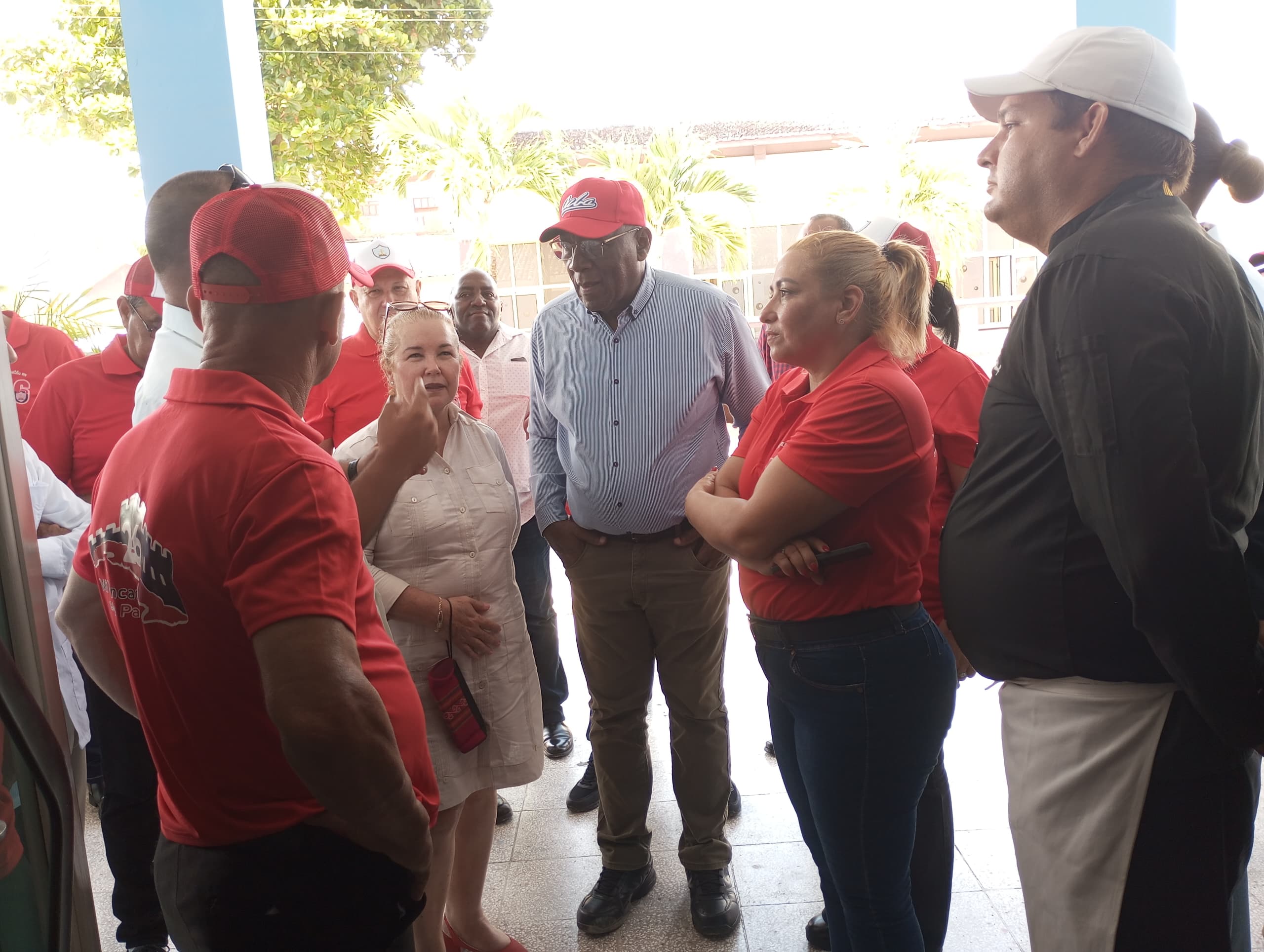 Salvador Valdés Mesa recorre obras de impacto socioeconómico en la Villa Blanca (+Fotos)