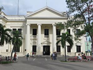 Sesiona en Villa Clara jornada científico bibliotecológica
