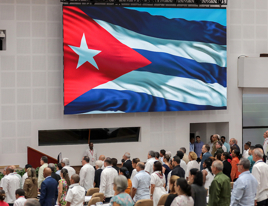 Inicia sesión extraordinaria de la Asamblea Nacional para analizar propuestas de transformaciones económicas y sociales
