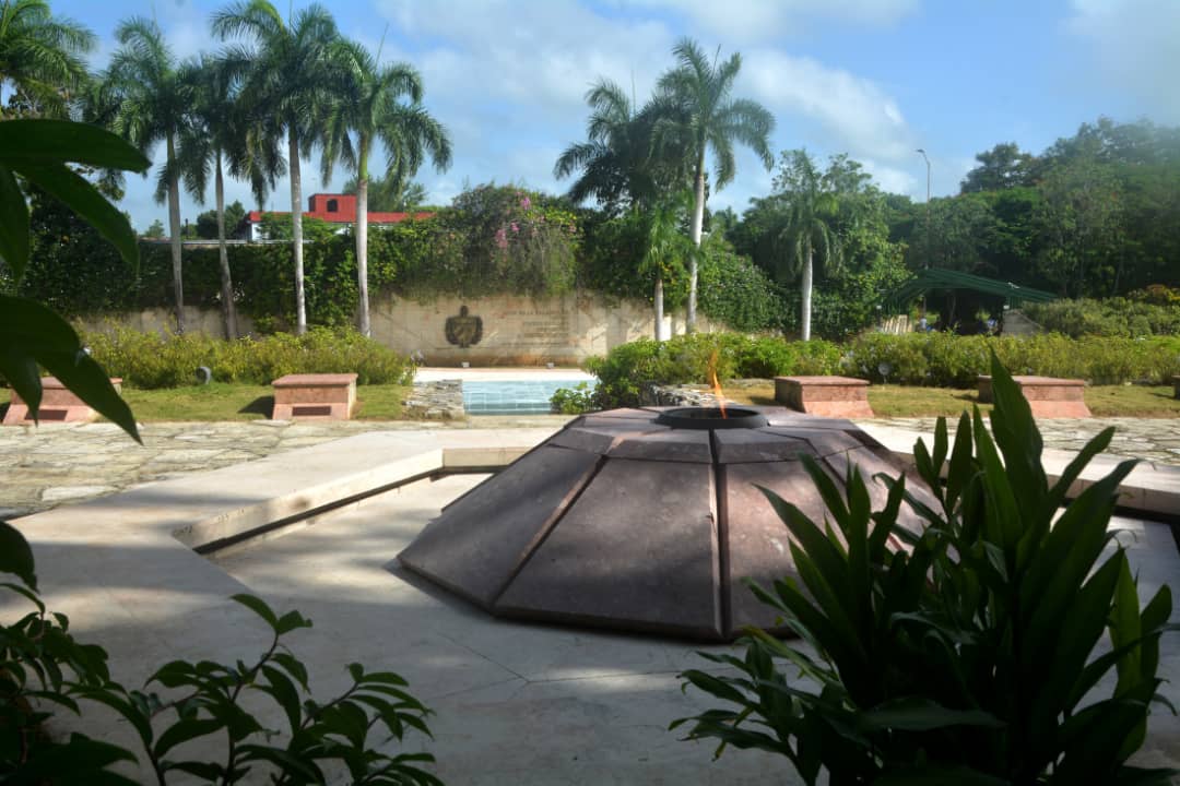 Mausoleo Frente de Las Villas: altar de unidad y memoria eterna
