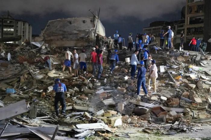 Colaboradores cubanos de la Salud fuera de peligro tras sismo en Venezuela
