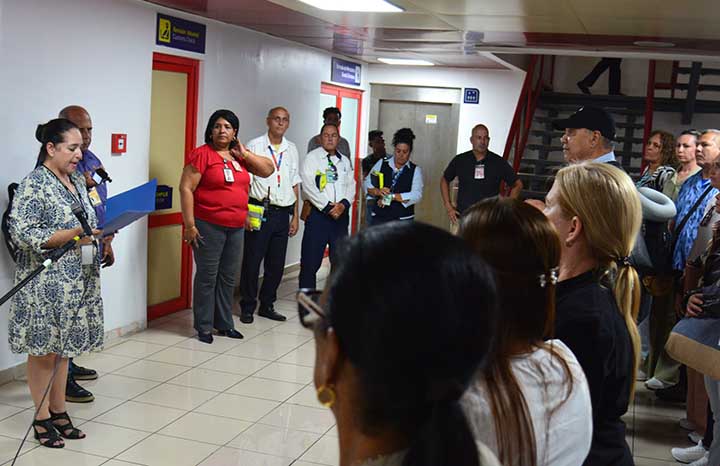 Resaltan aporte de Brigada Médica Cubana en Honduras a su regreso a Cuba