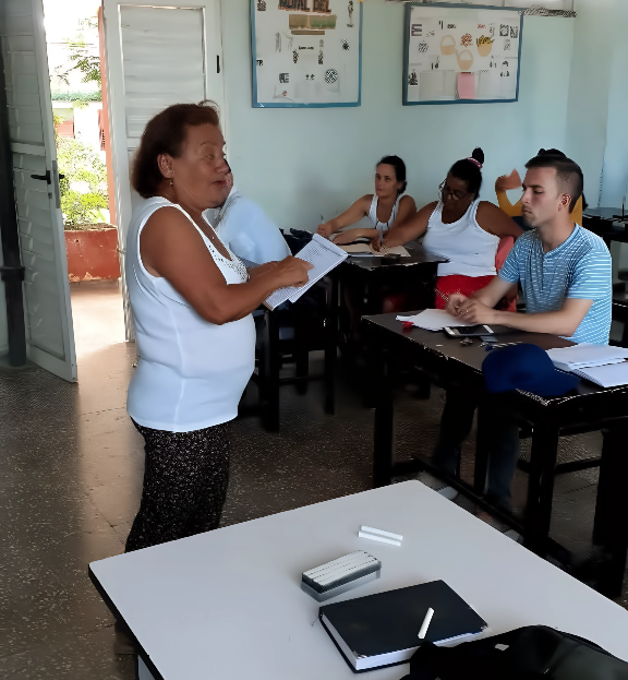 Cuando educar se convierte en el acto más hermoso de una mujer