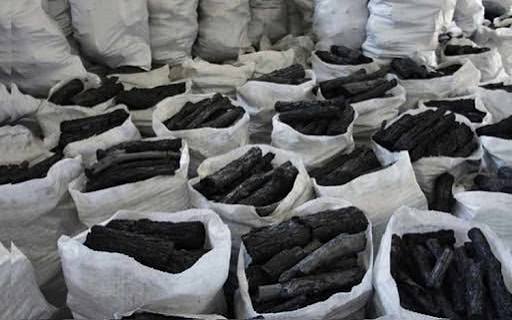 En la l la producción de carbón vegetal en el sector agro azucarero de Villa Clara