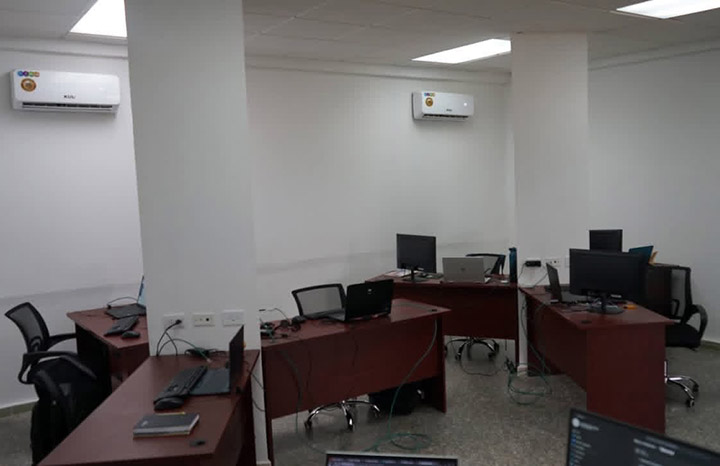 Inaugura UCI laboratorio para exportación de software