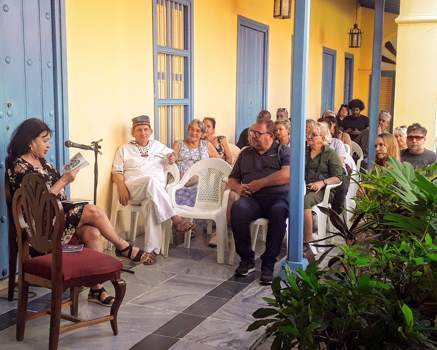 Zaida del Río, invitada al espacio "La hora de la verdad", en el Museo de Artes Decorativas. 