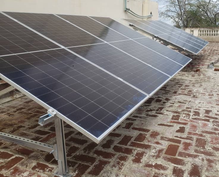 La radio villaclareña se suma al cambio de la matriz energética este 2026