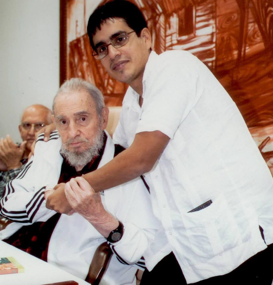 Egresados de la Escuela Latinoamericana de Medicina ratifican solidaridad con Cuba