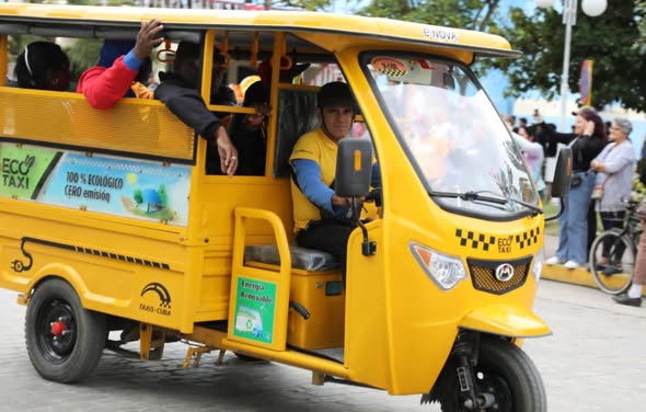 Apoyan triciclos eléctricos  transportación en Villa Clara