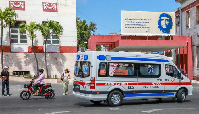 Garantizan protección laboral y se mantienen los servicios de transportación