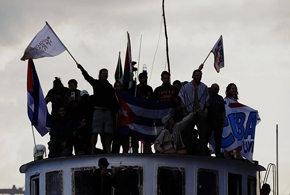 Llega a Cuba embarcación de Convoy “Nuestra América” con carga solidaria enviada desde México