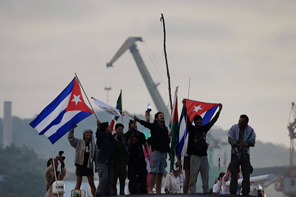 Llega a Cuba embarcación de Convoy “Nuestra América” con carga solidaria enviada desde México
