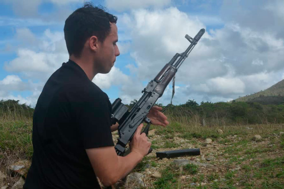 Bastión Estudiantil Universitario marca el Día Nacional de la Defensa en Villa Clara