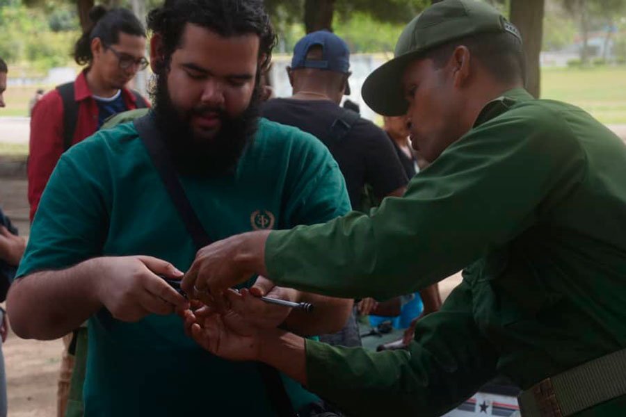 Bastión Estudiantil Universitario marca el Día Nacional de la Defensa en Villa Clara