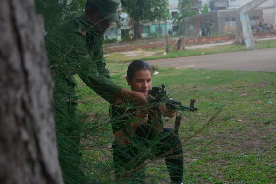 Bastión Estudiantil Universitario marca el Día Nacional de la Defensa en Villa Clara