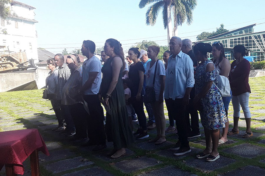 Firman compromisos colectivos de la Empresa Labiofam Villa Clara