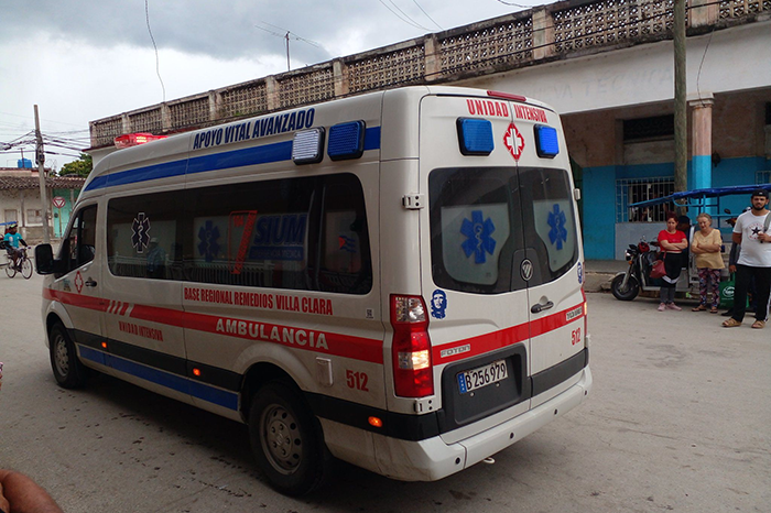 Dos fallecidos y un lesionado en accidente del transito en Villa Clara