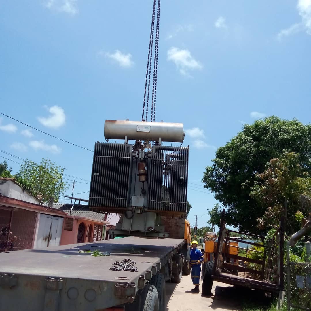 Remedios fortalece su sistema eléctrico con cambio de transformador en subestación de 4 kV