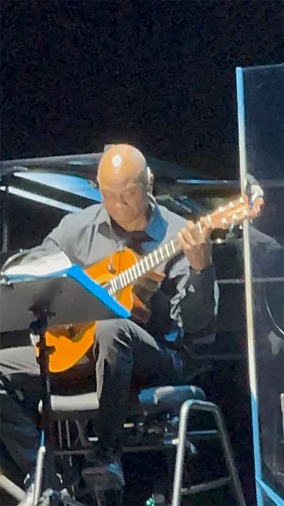Maykel Elizarde: tocar junto a Silvio…entre la emoción y el orgullo