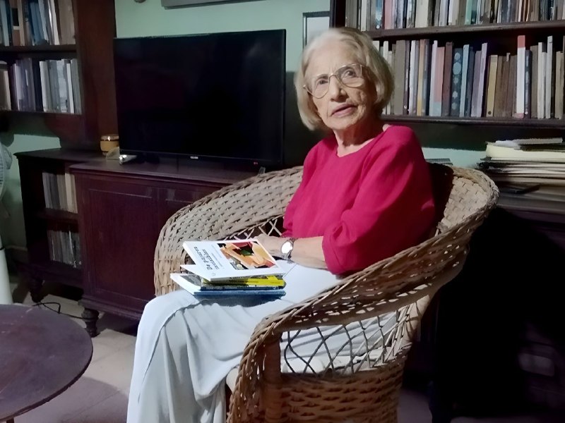 María Elena Llana propuesta al Premio Cervantes 2026