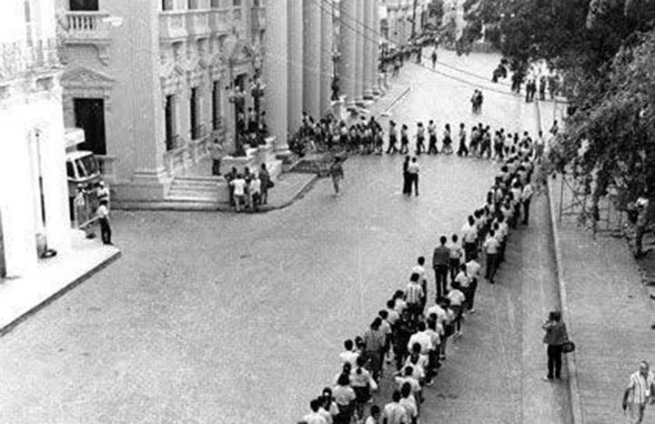 La noche en que Santa Clara contuvo el aliento para abrazar al Che