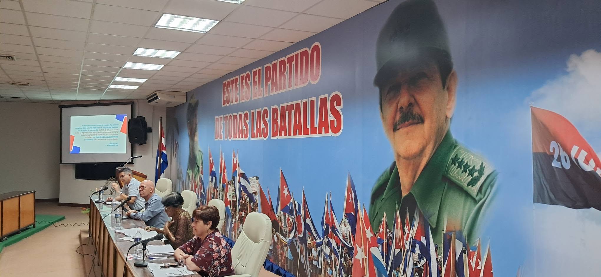Debaten en Villa Clara Anteproyecto de Ley educación (+Audio)