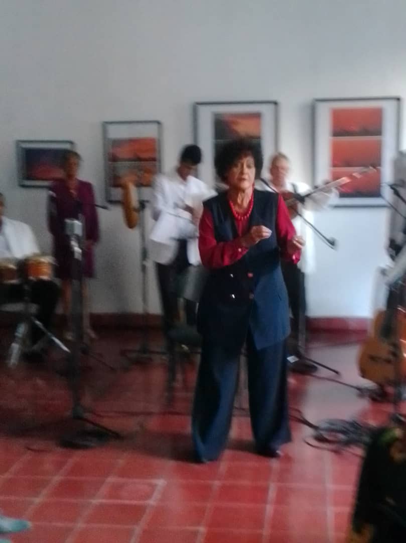 Homenaje a Anet Carranza cierra primera edición del evento "Toda la música"