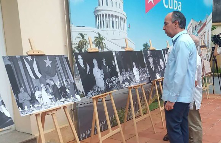Rememoran 60 años de primera visita de Raúl Castro Ruz a Vietnam 