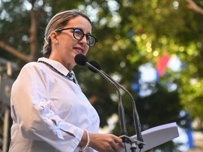 Díaz-Canel: «Mientras haya en Cuba aulas con estudiantes, y escuelas con maestros, hay nación, hay Patria, hay Revolución y hay Socialismo»
